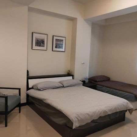 Taichung Hsr Homestay Exterior photo